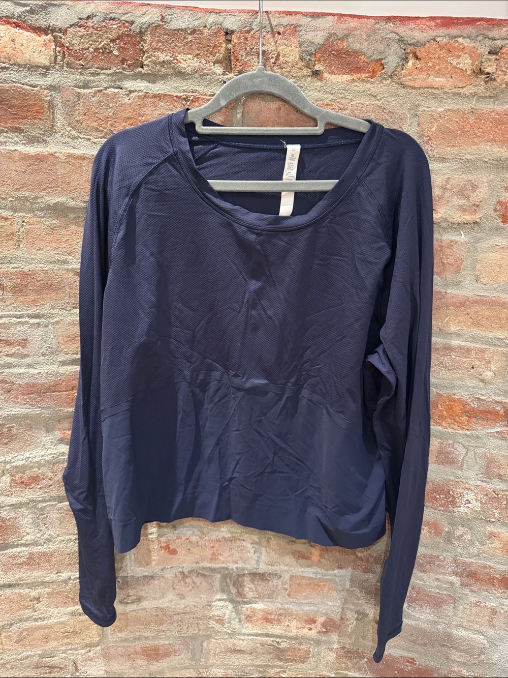 lululemon athletica Navy Long-Sleeve Lightweight Pullover